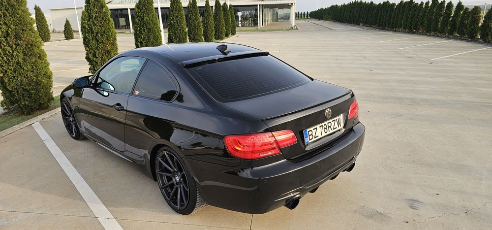 Bmw e92 Coupe  330d manual ///M Pachet impozit de 2.0