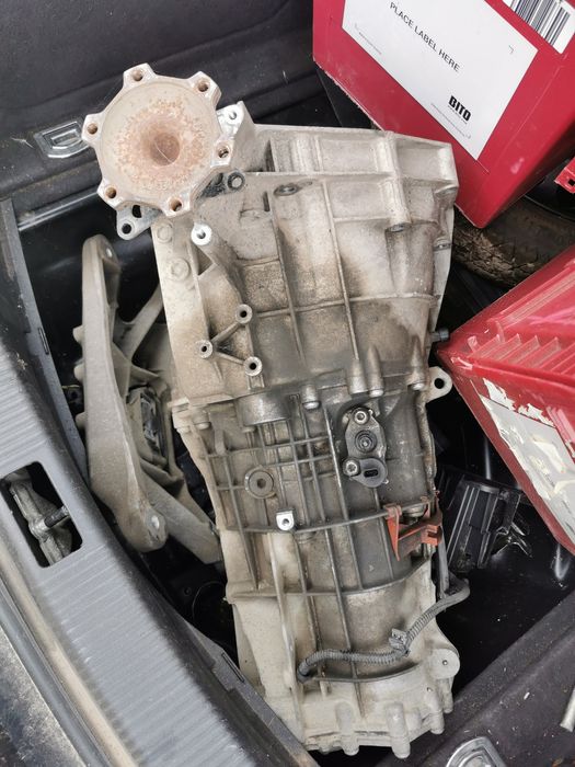 cutie viteze audi 2.0 manuala