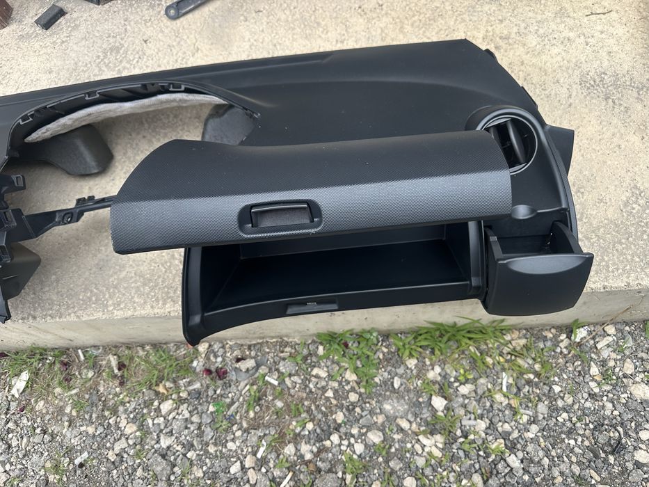 Табло със десен airbag за Тойота Ярис 2006-2010г.!