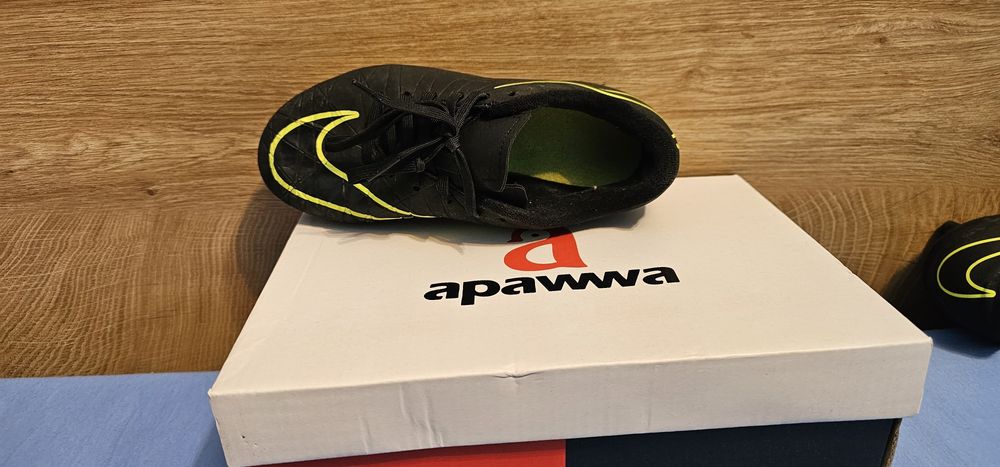 Бутони nike 34 размер