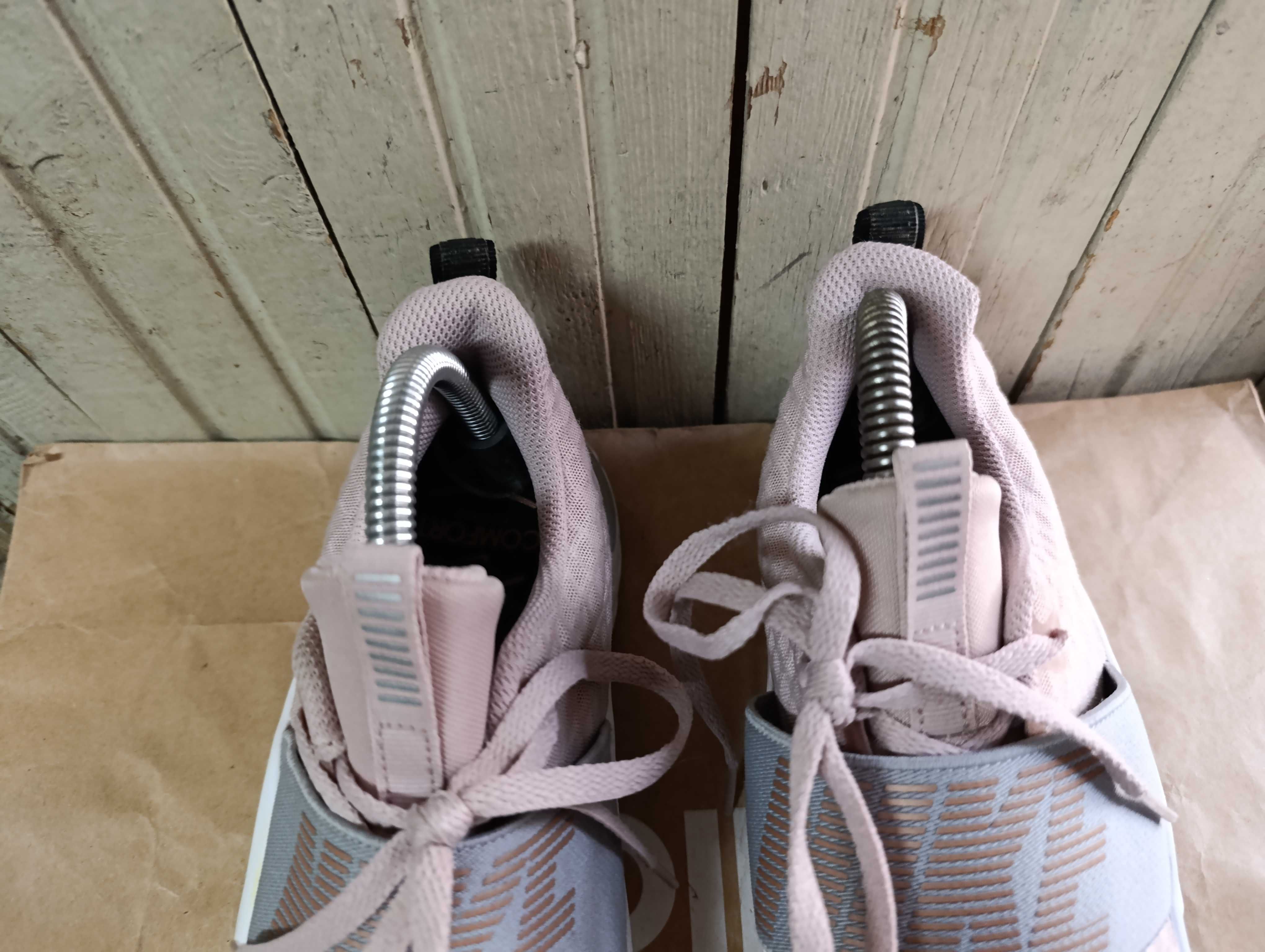''Nike In-Season TR 9''оригинални маратонки 40.5 номер