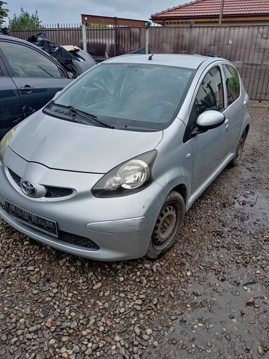 Piese auto pentru Toyota Aygo 2008 1.0 vvti 1KR
