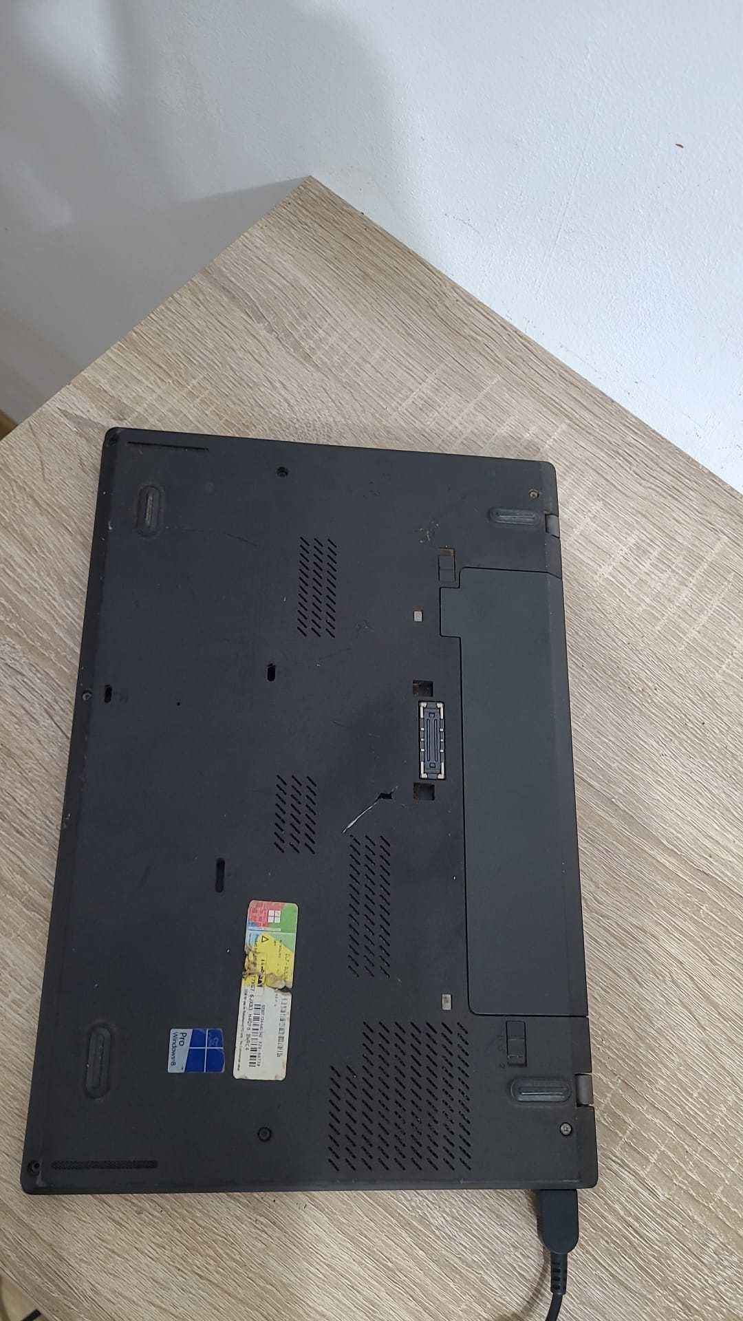 dezmembrez laptop lenovo T440 i5 baterie placa de baza