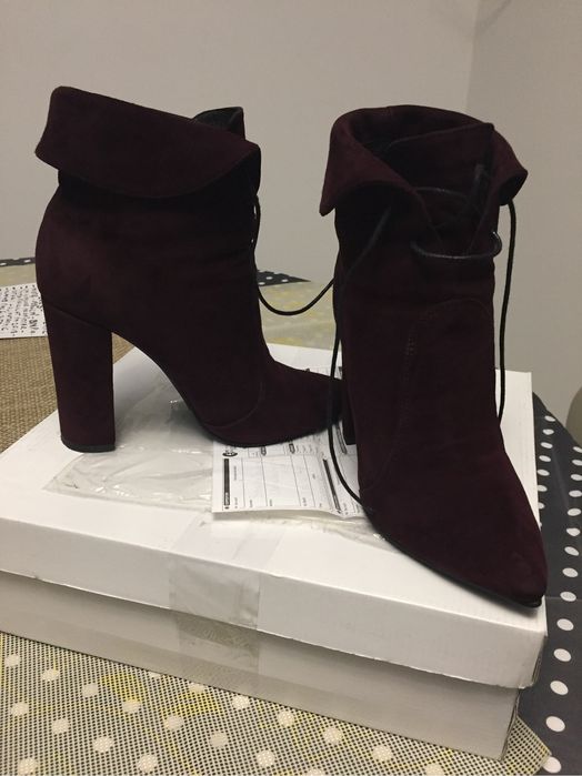 Botine din piele realizate pe comanda