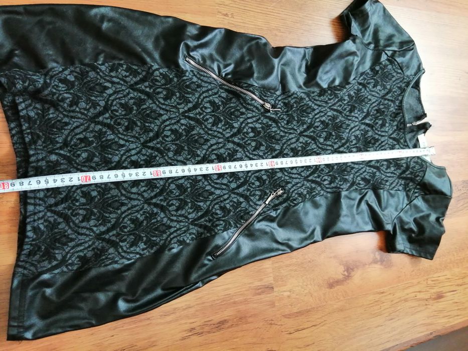 Дамска рокля с кожа