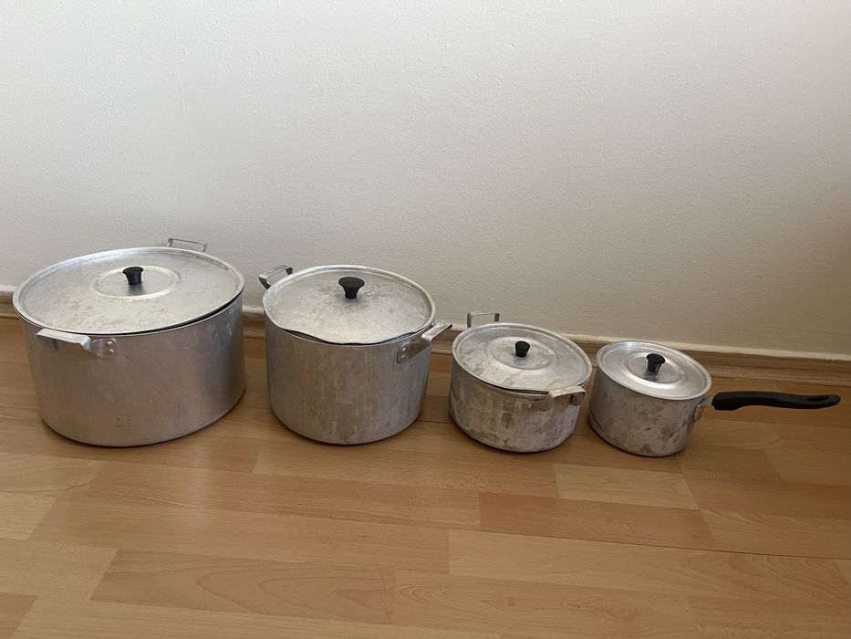 Продам кастрюли алиминиевые