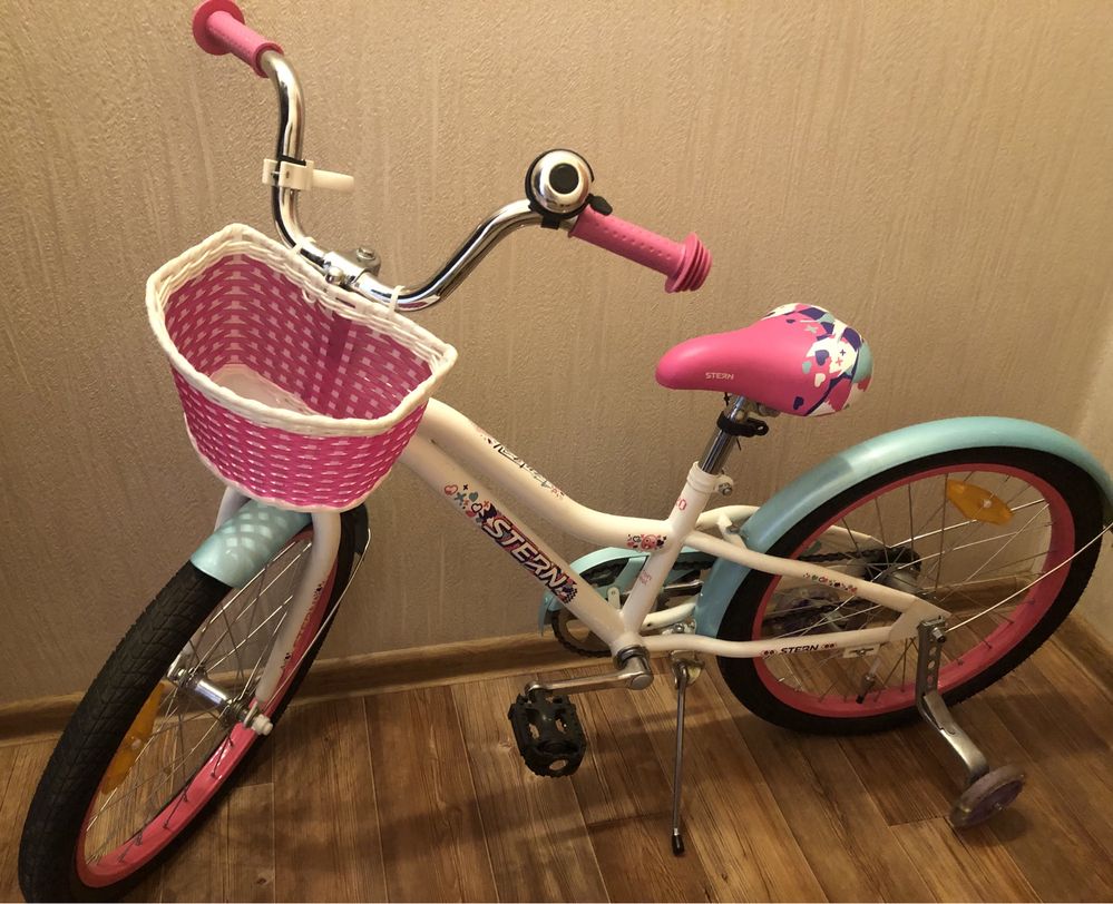 Велосипед для девочки  Stern