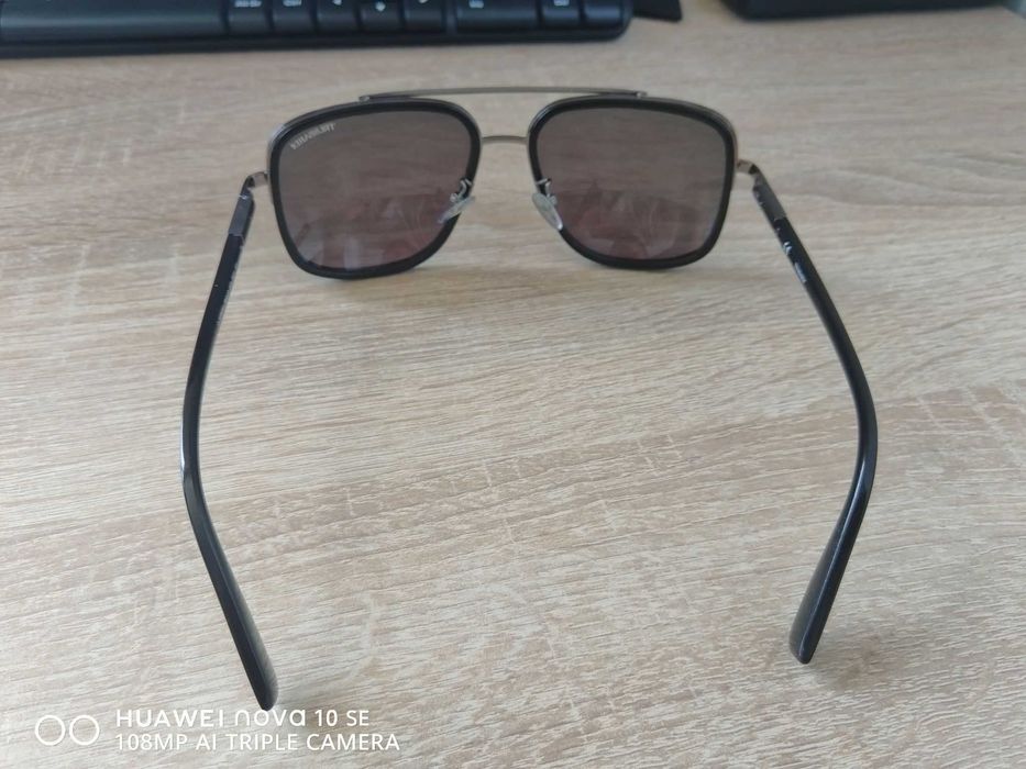 Слънчеви очила TRUSSARDI