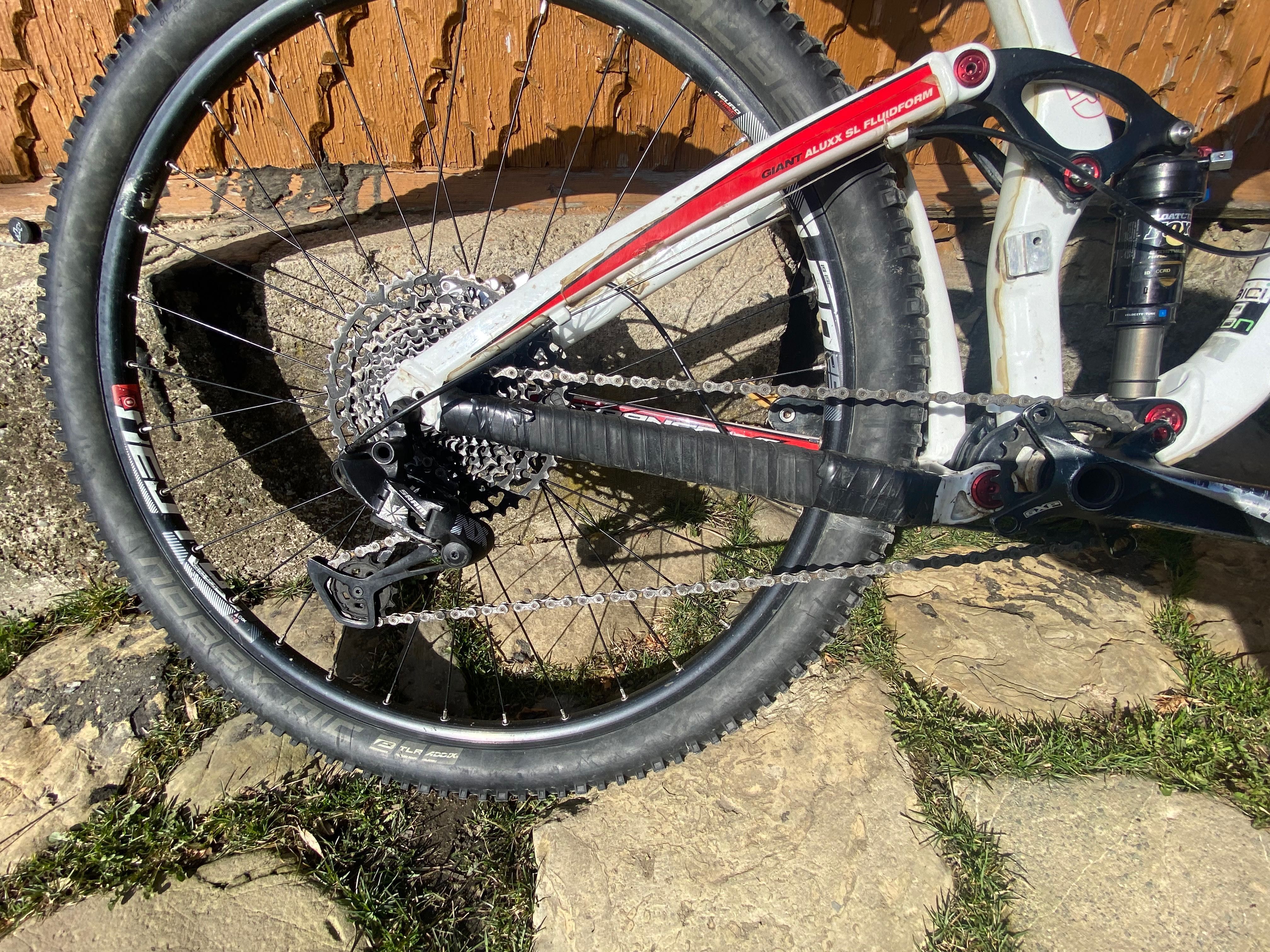 Bicicletă full suspension giant nu (trek scot pripă în )