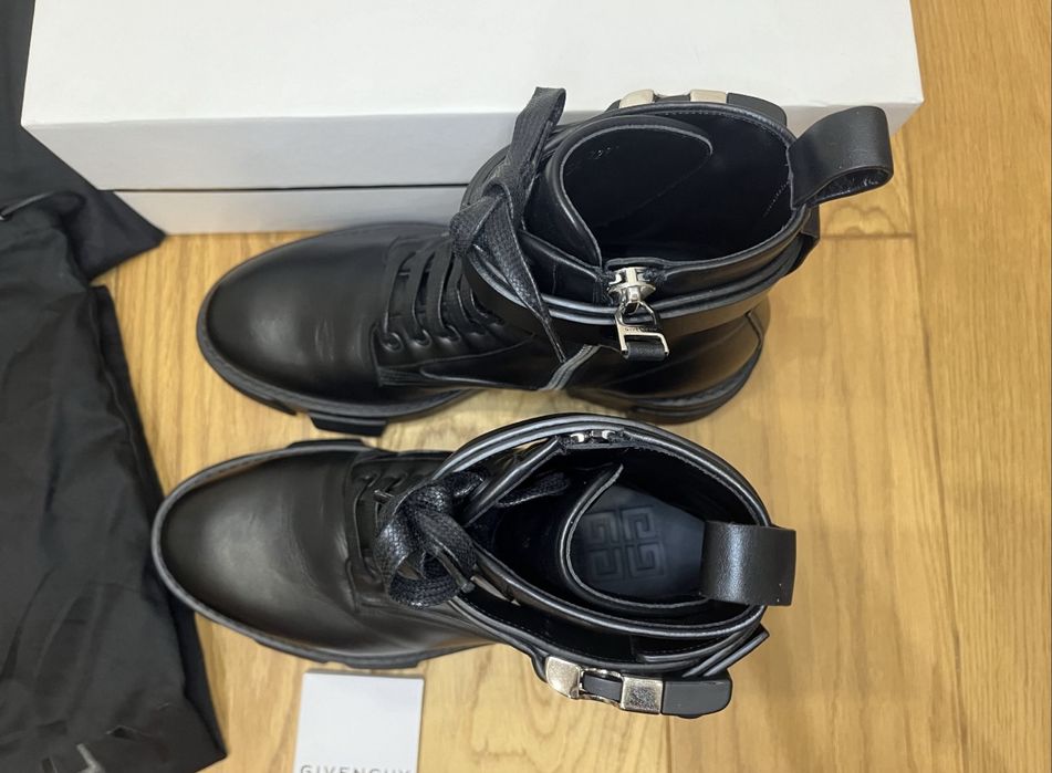 Боти Givenchy Terra lace-up combat boots