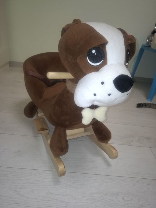 Люлеещо се кученце