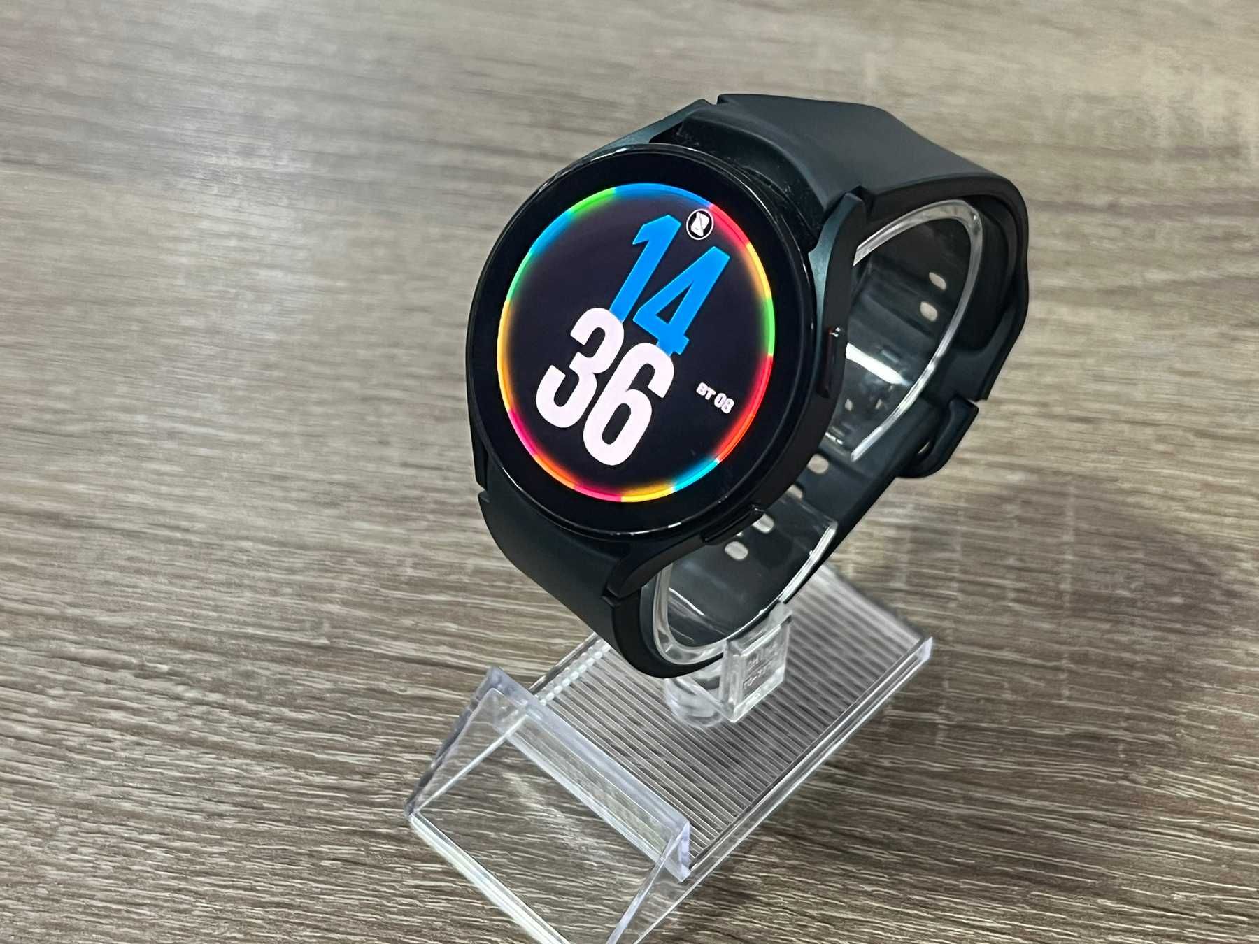 Смарт Часовник Samsung Galaxy Watch 4