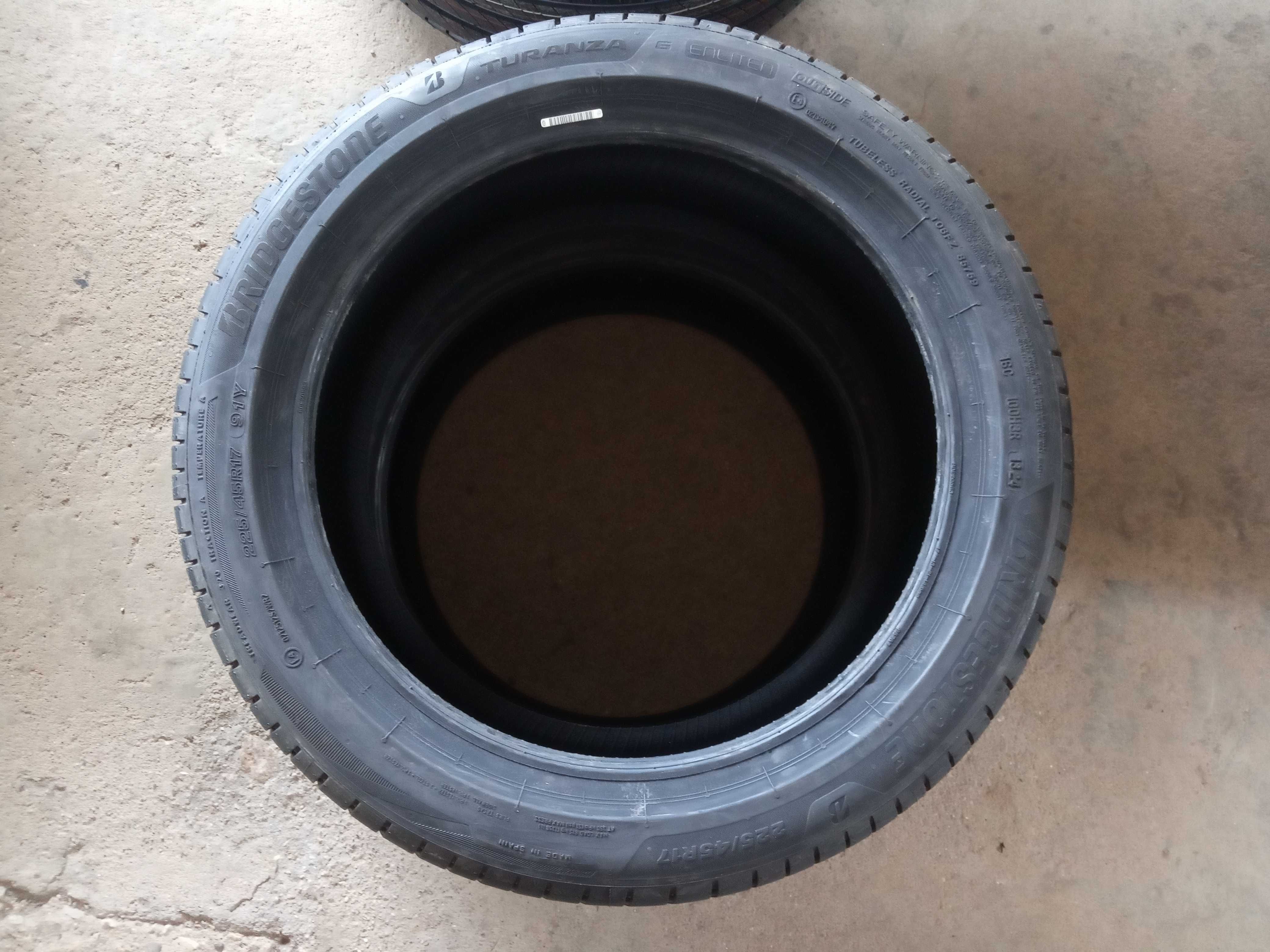 2 Нови летни гуми 225/45R17 Bridgestone Turanza 6 Enliten 91Y с борд