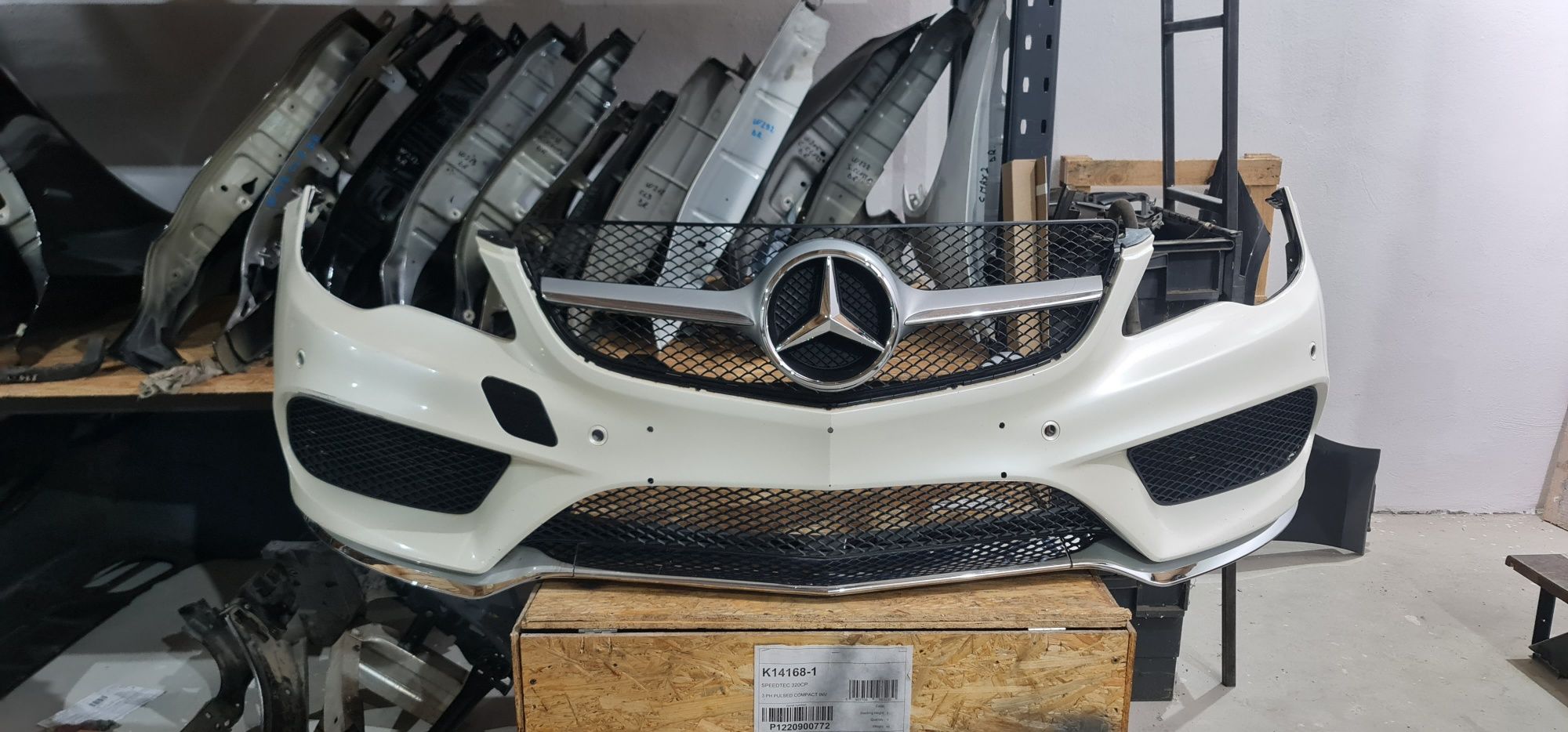 Bară față complecta Mercedes E Coupe W207 AMG facelift
