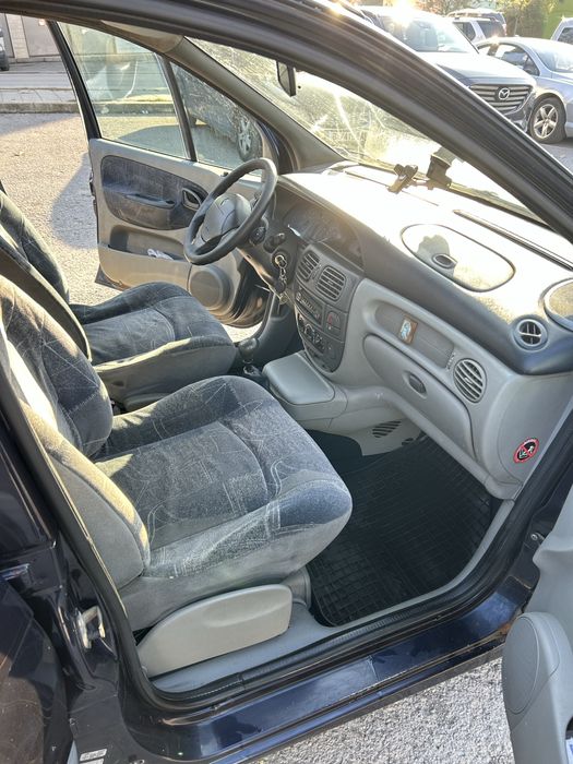 Renault Megane Scenic