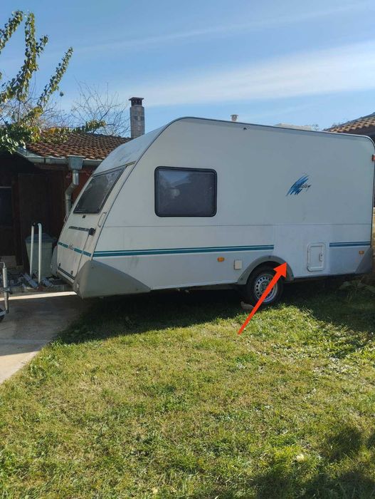 Каравана Knaus Eifelland 395 + форселт + втори покрив