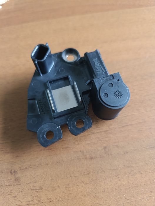 Regulator alternator Valeo 595253