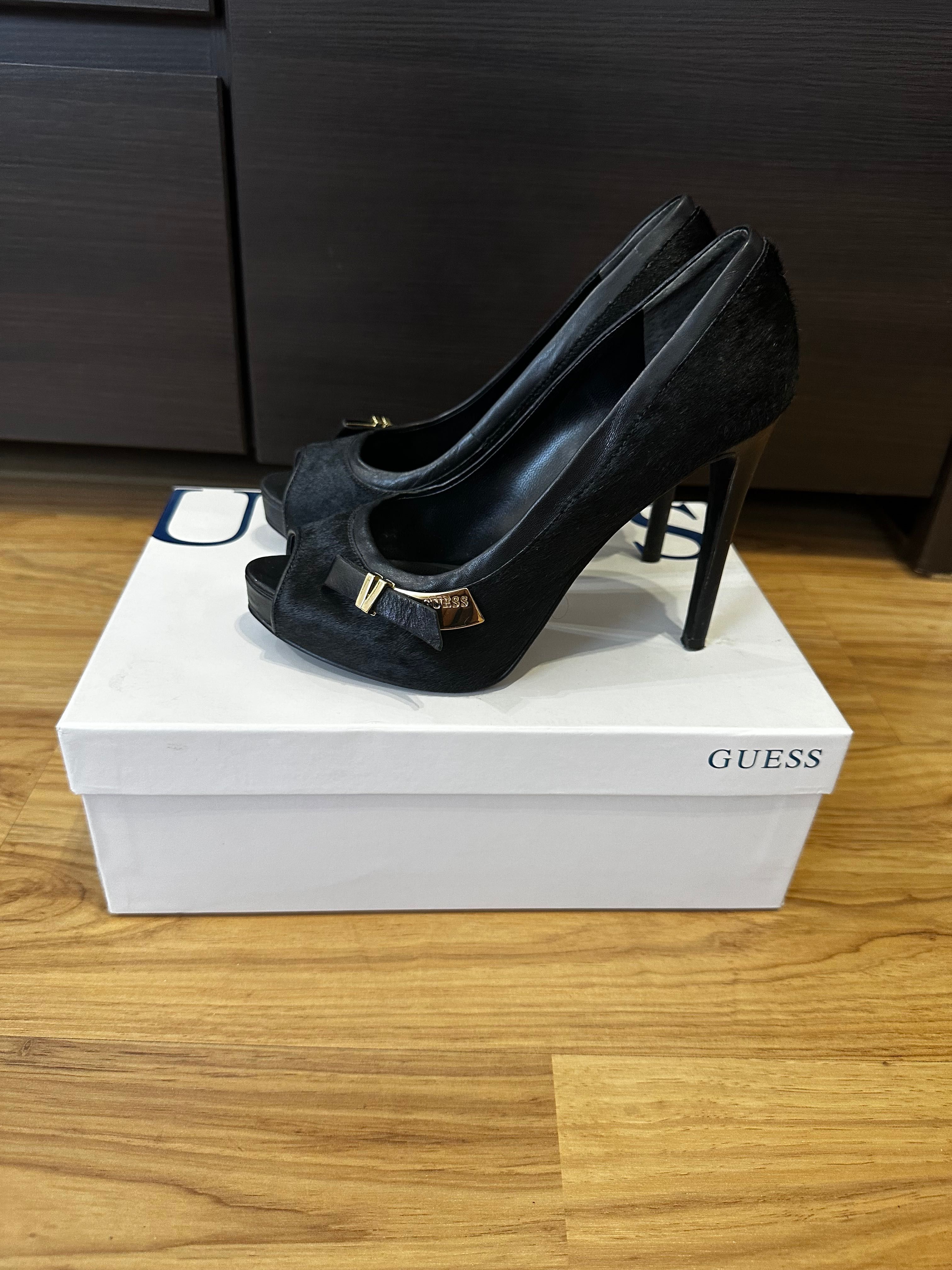 Продавам обувки Guess