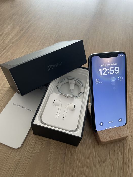 iPhone 11 Pro • Midnight Green • 256GB
