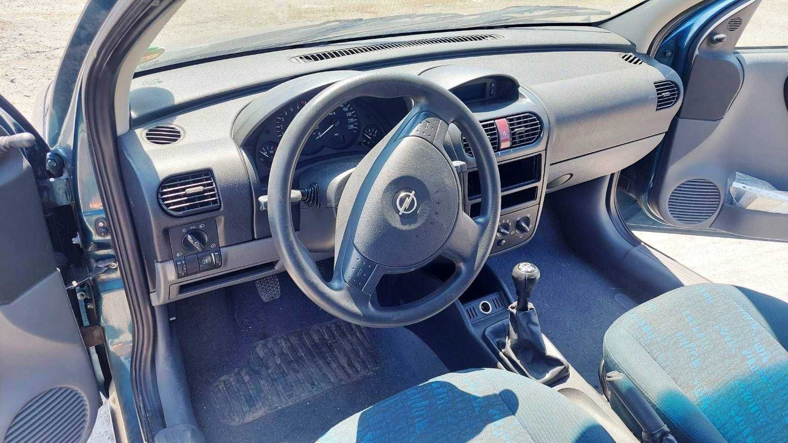 Opel Corsa С - 1.0 - 58к.с - 2002г. на части