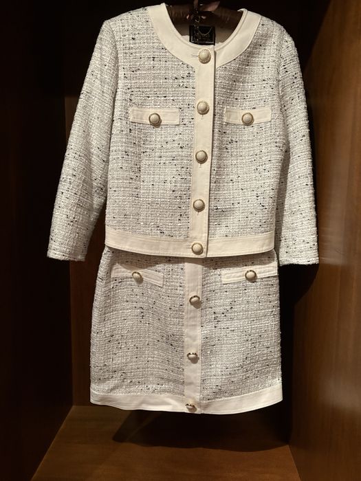 Costum guess fusta si blazer