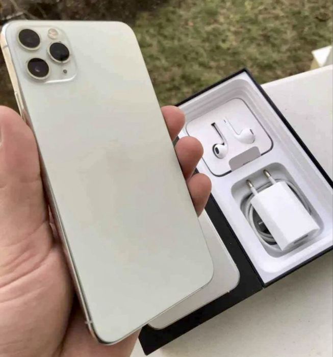 Vând Iphone 11 Pro Max
