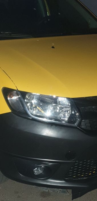 Far Dacia Logan 2 Dreapta