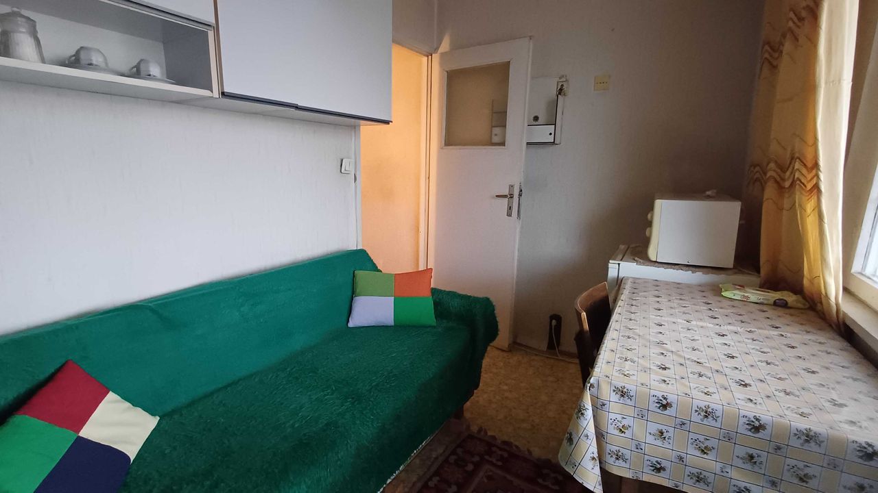 Продава се Едностаен апартамент в Русе, Чародейка - Север - 37 кв.м за 1068 €/кв.м - Снимка #5