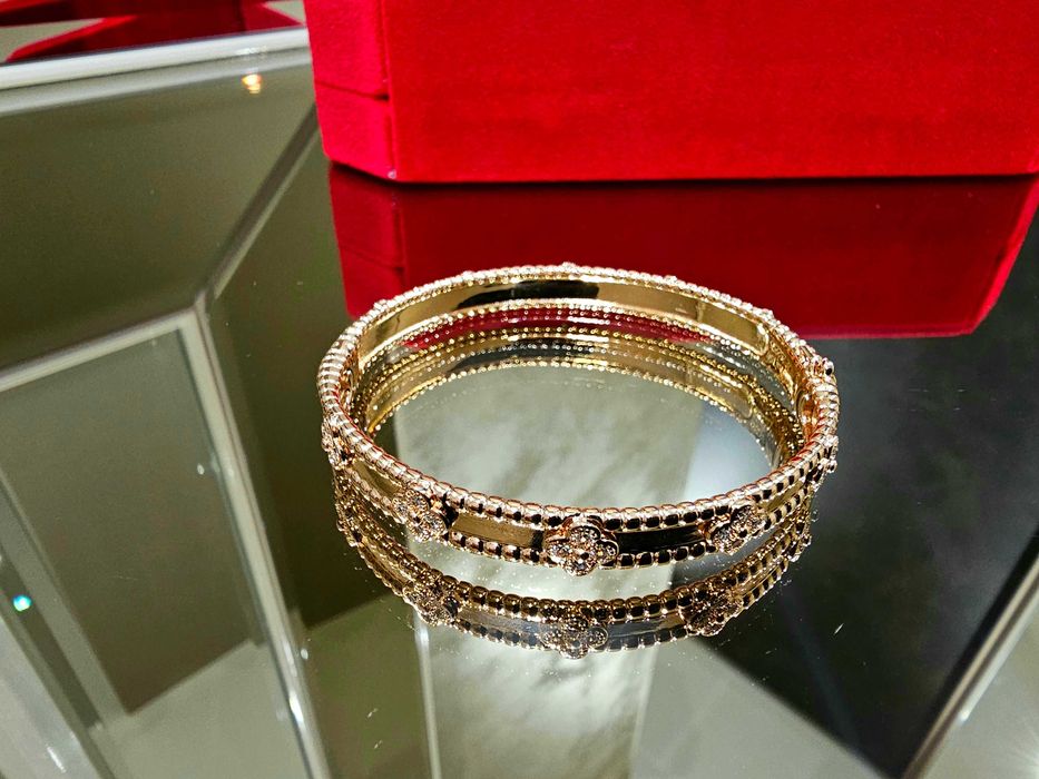 Van Cleef & Arpels VCA Rose Gold Diamond Sweet Perlée Дамска Гривна