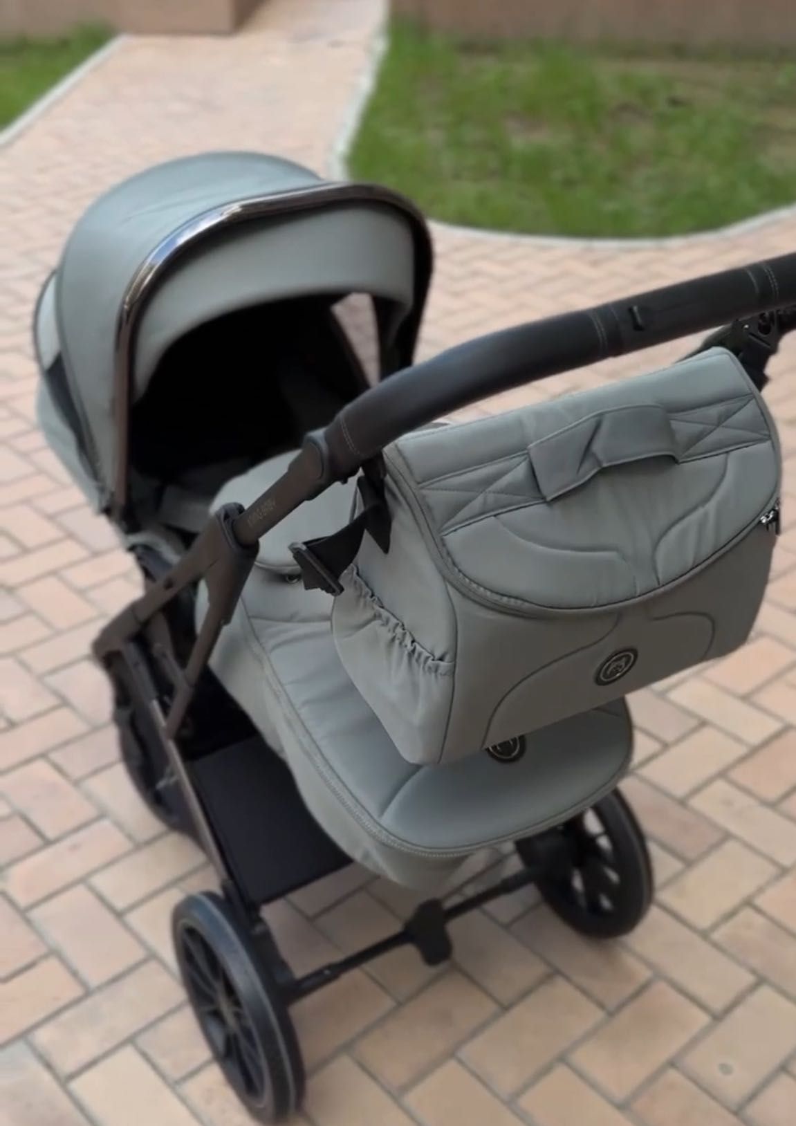 Продается б/у коляска Ining baby 2 в 1