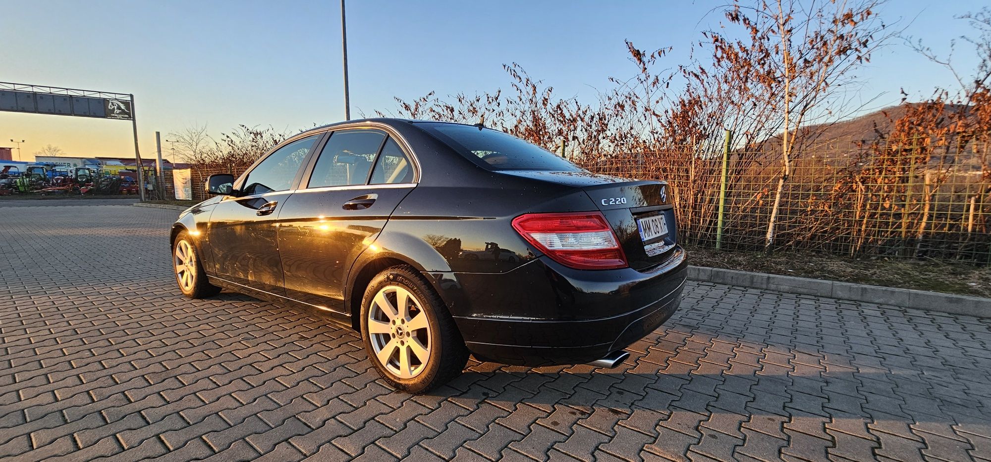 MERCEDES C220 W204, an 2007, 167.000 km