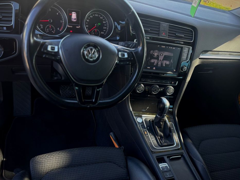 Volkswagen GOLF 7 / Unic Proprietar RO/ AUTOMATA DSG / 2017 / EURO 6