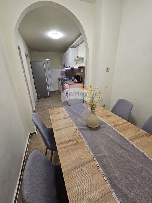 Дава се под наем Двустаен апартамент в Варна, м-т Акчелар - 56 кв.м за 408 € - Снимка #1