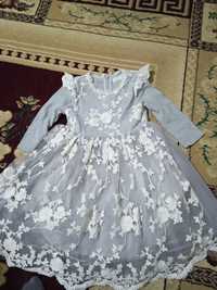 Платье на девочку 4-7 лет