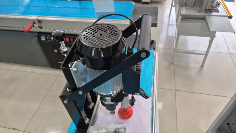 SINGLE-PHASE MOTOR — однофазный электродвигатель