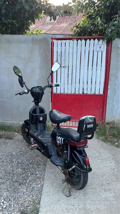 Se vinde urgent scuter fara permis