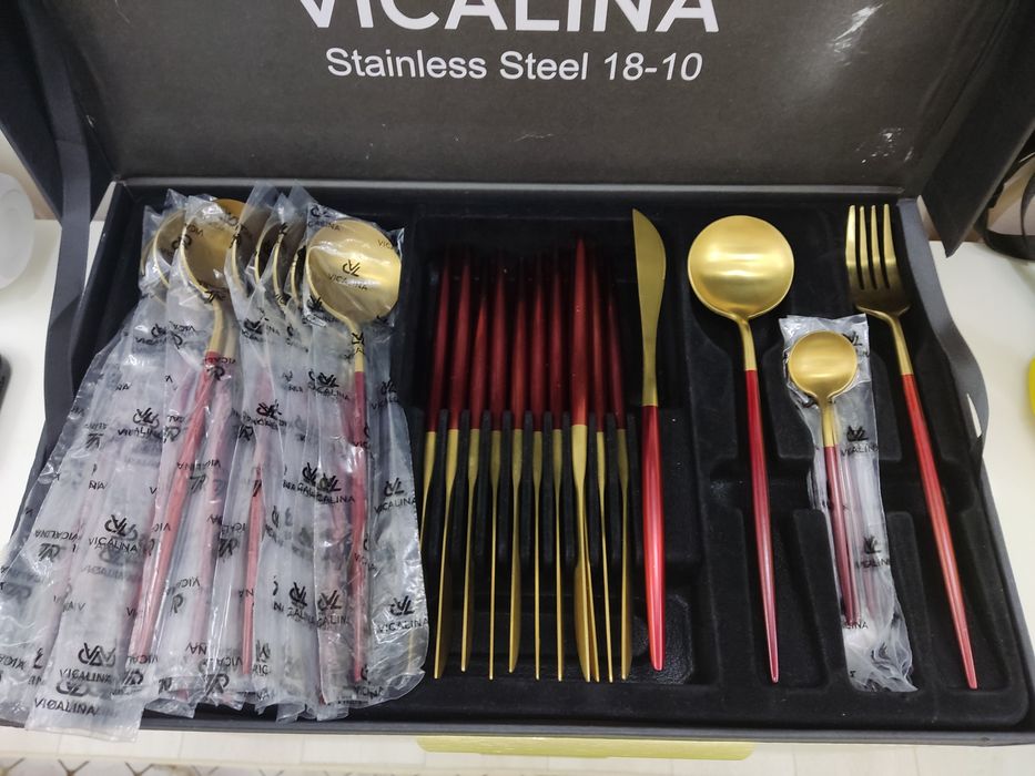 Набор ложек на 12 персон