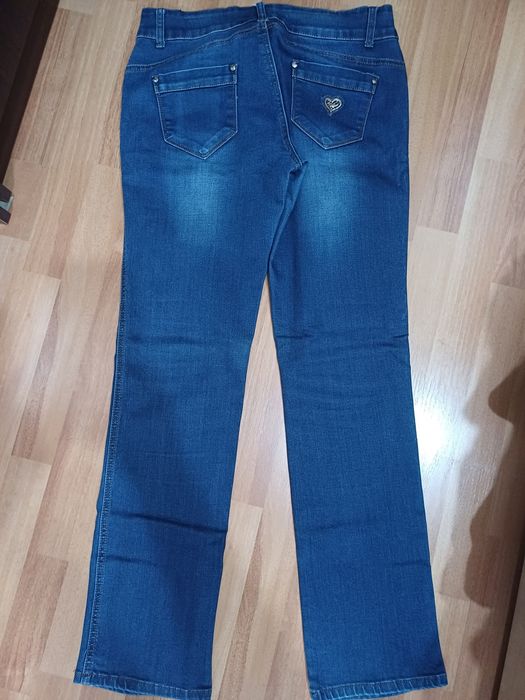 Blugi dama marimea 32