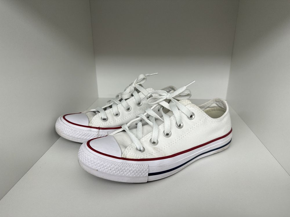 Converse dama 36