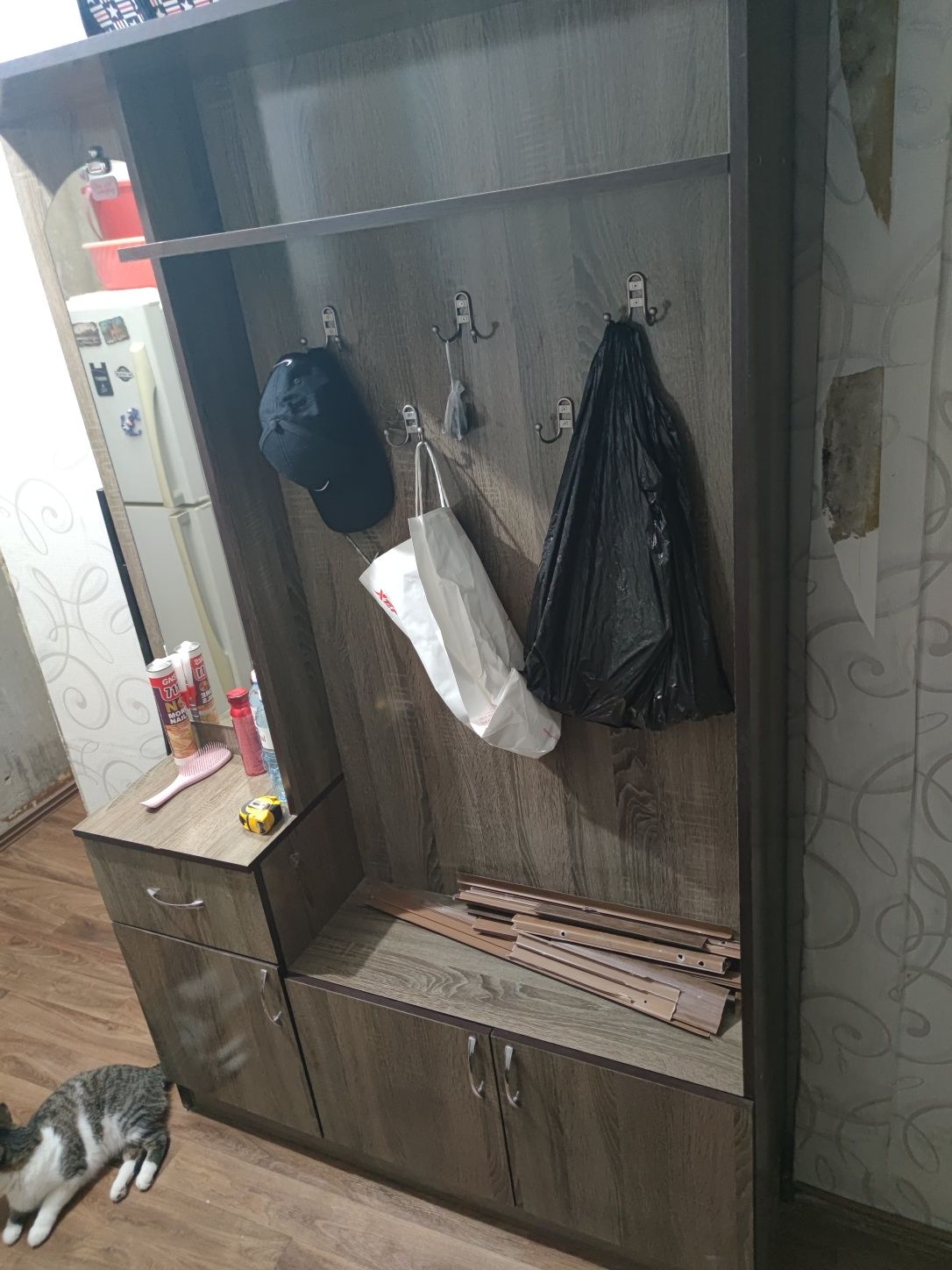 Продам  шкаф прихожую
