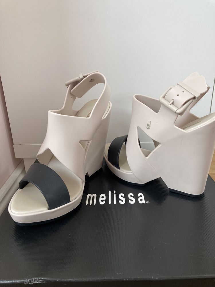 MELISSA Оригинални сандали