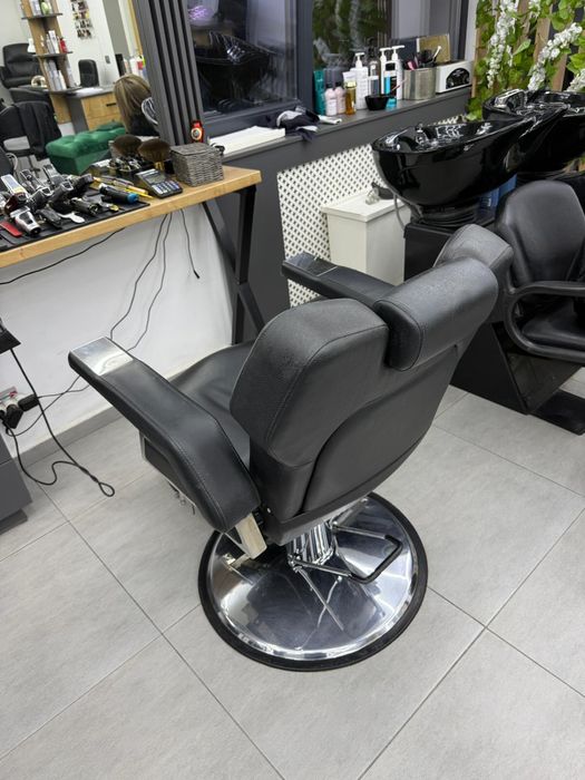 Scaune de frizerie coafor