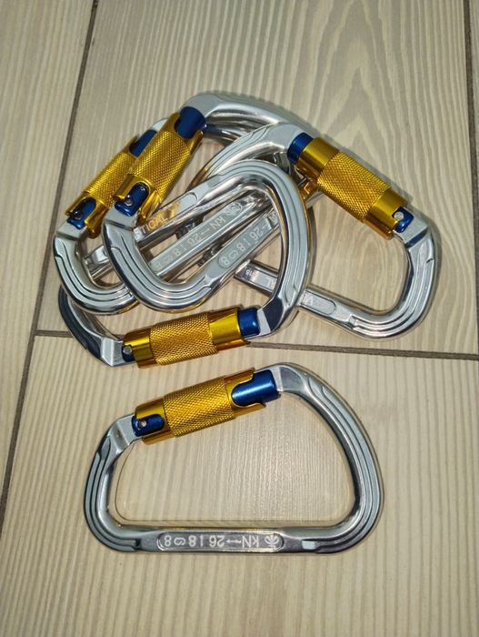 Продается снаряжение для альпинизма