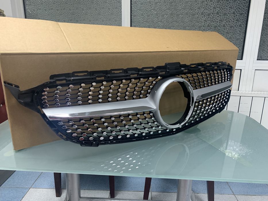 Решетка за Mercedes C Class W205 2015+