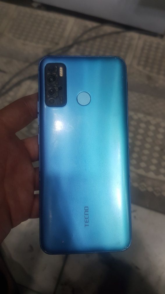 Arzon telifon:tecno
