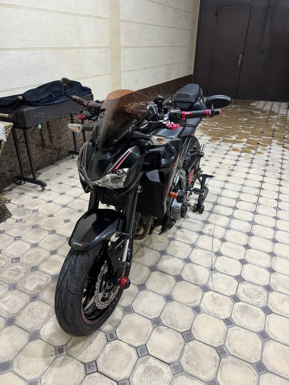 Продам Kawasaki z900