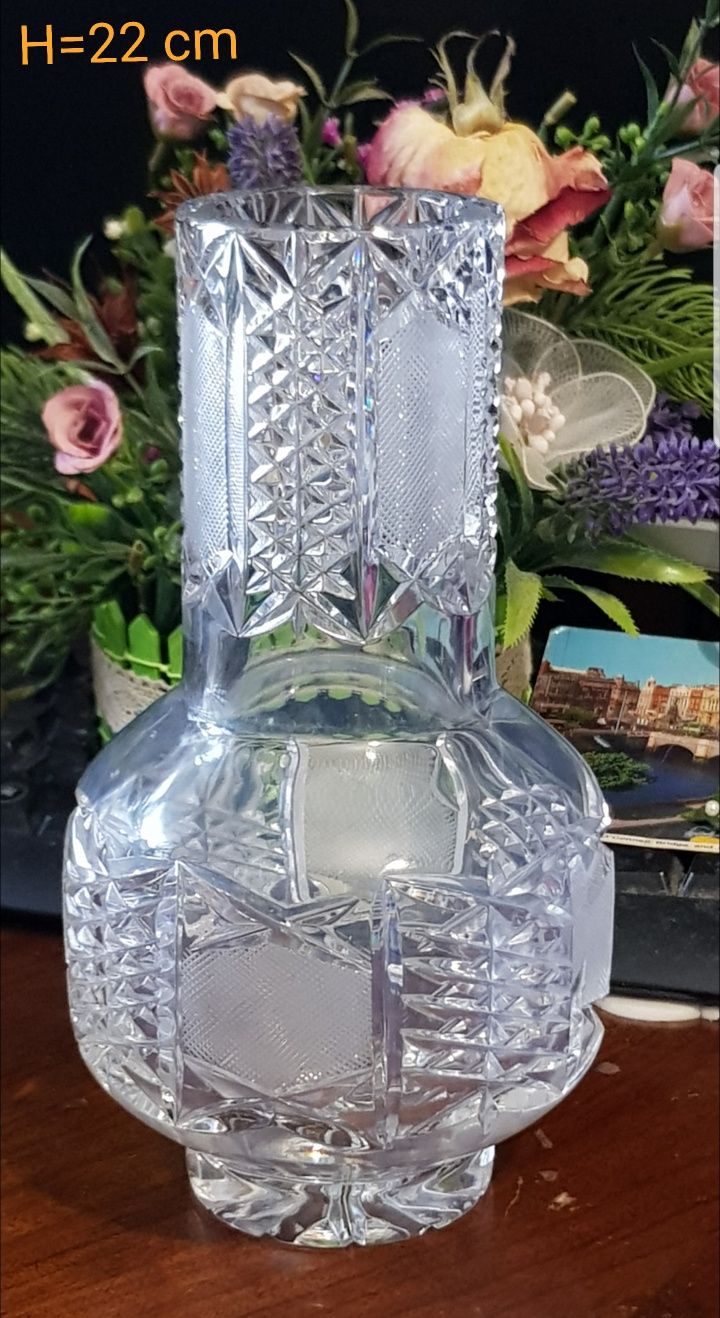 Vaze din cristal si platouri