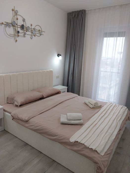 Dau spre închiriere în regim hotelier 2 camere Adora Parc