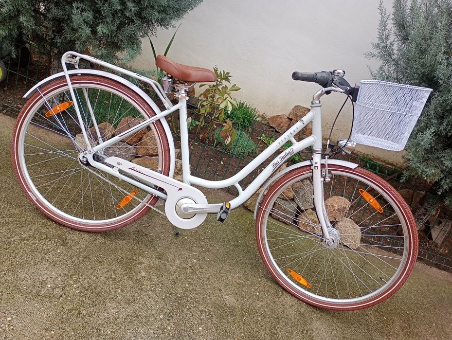 Bicicletă damă PEGASUS,cu 7 vit Nexus,frâna picior,stare f bună !