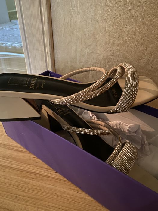 Женская обувь